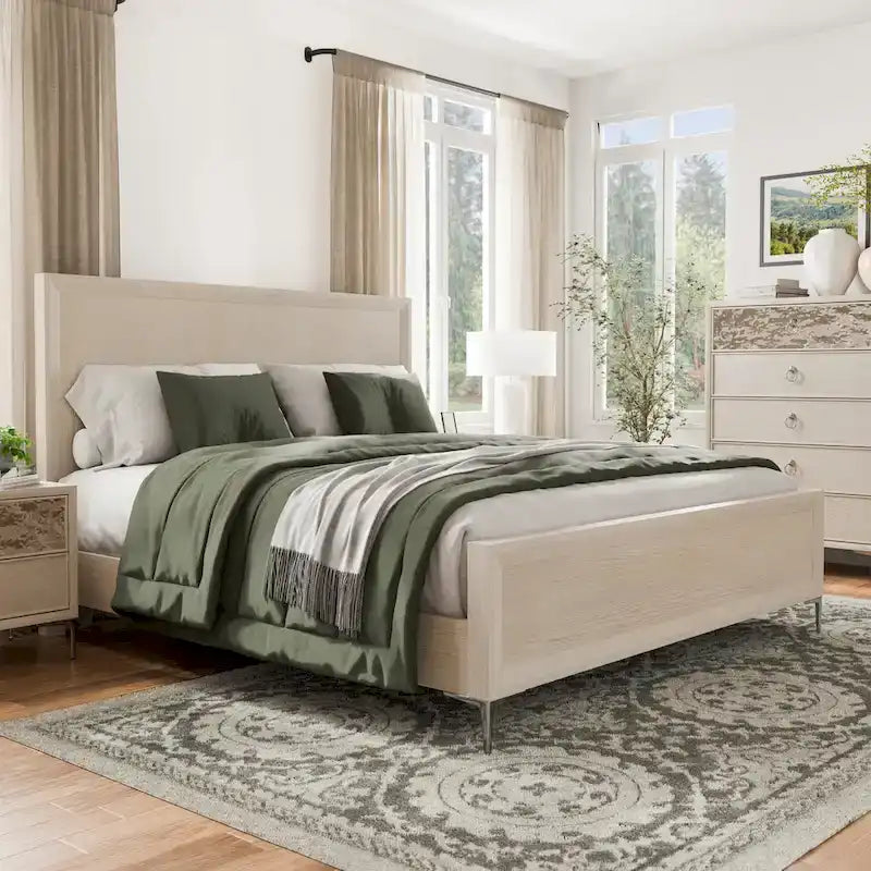 Furniture of America Fable Modern Solid Wood Panel Bed