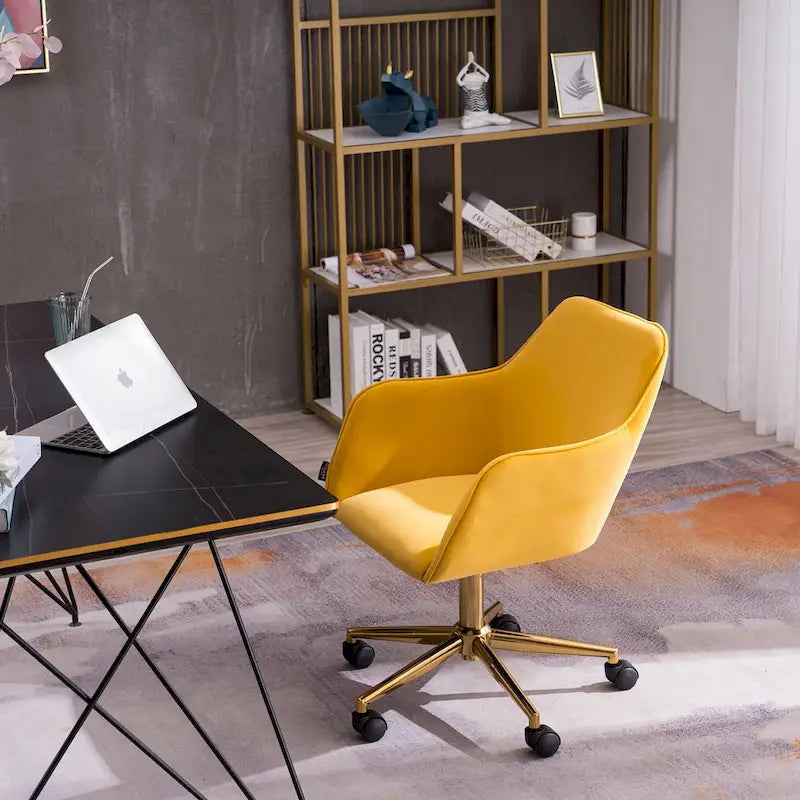 Chaise de bureau à domicile avec pieds en métal doré